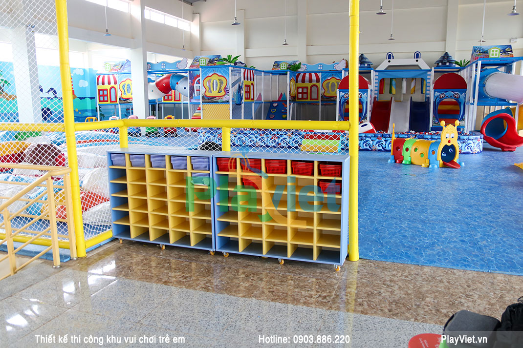 Khu để giày dép khu vui chơi trẻ em trong nhà 475m2 SaiGon Center Bình Dương